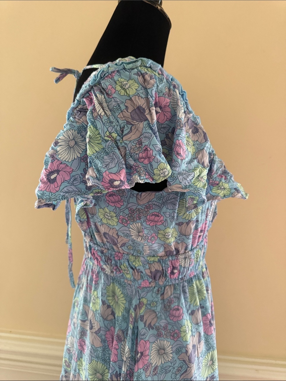 Floral Light Blue V-Neck Maxi Dress with Smocked Waist sz Medium - Picture 6 of 8
